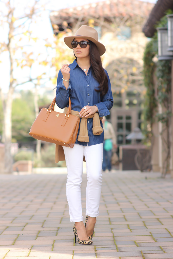 Kendra Scott Event- Chambray shirt, white jeans, camel v-neck sweater and leopard pumps