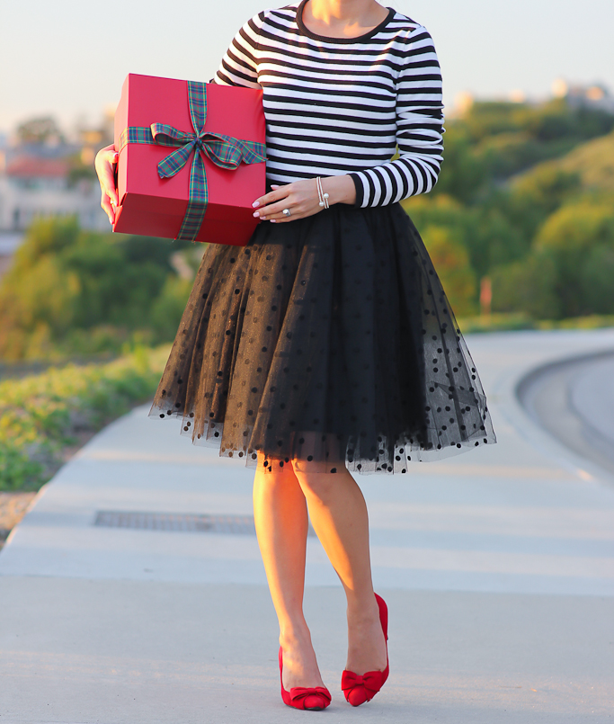 Space 46 boutique stamp dot tulle skirt, Halogen red suede bow pumps H&M striped crop sweater Ily Couture pearl bracelet