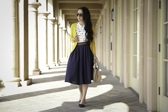 How To Wear A Midi Length Skirt When You Re Petite Stylish Petite