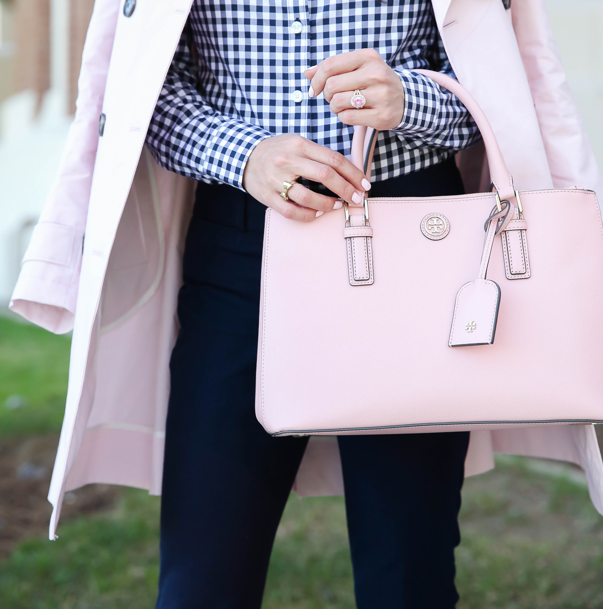 navy sloan pants pink trench coat camel blazer gingham shirt work outfit navy bow pumps