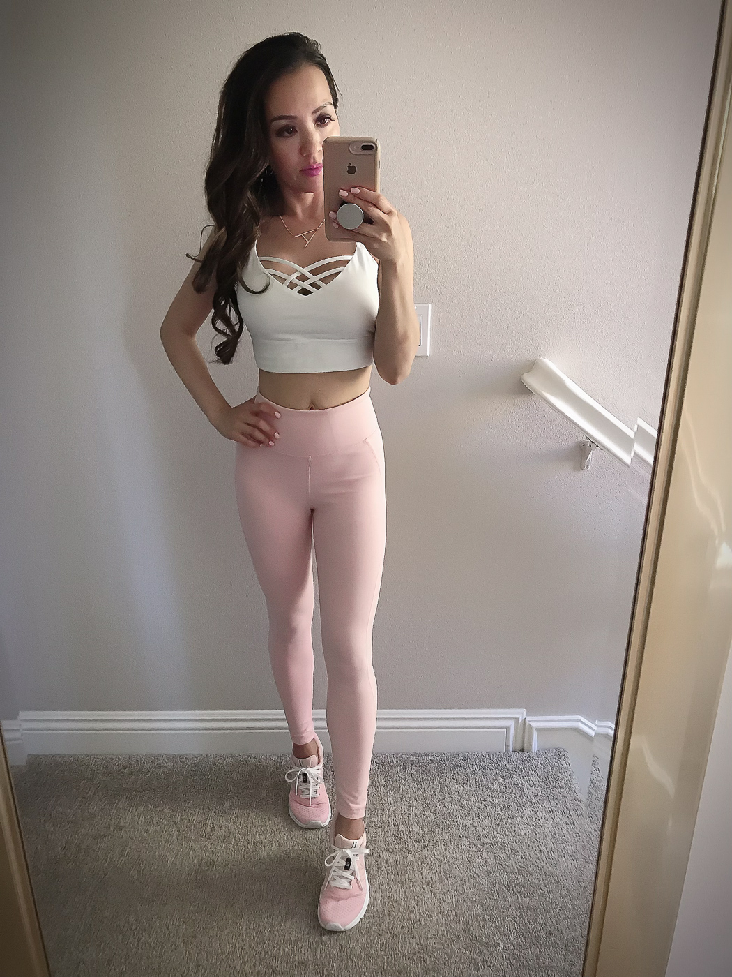 white sports bra pink yoga leggings pink sneakers