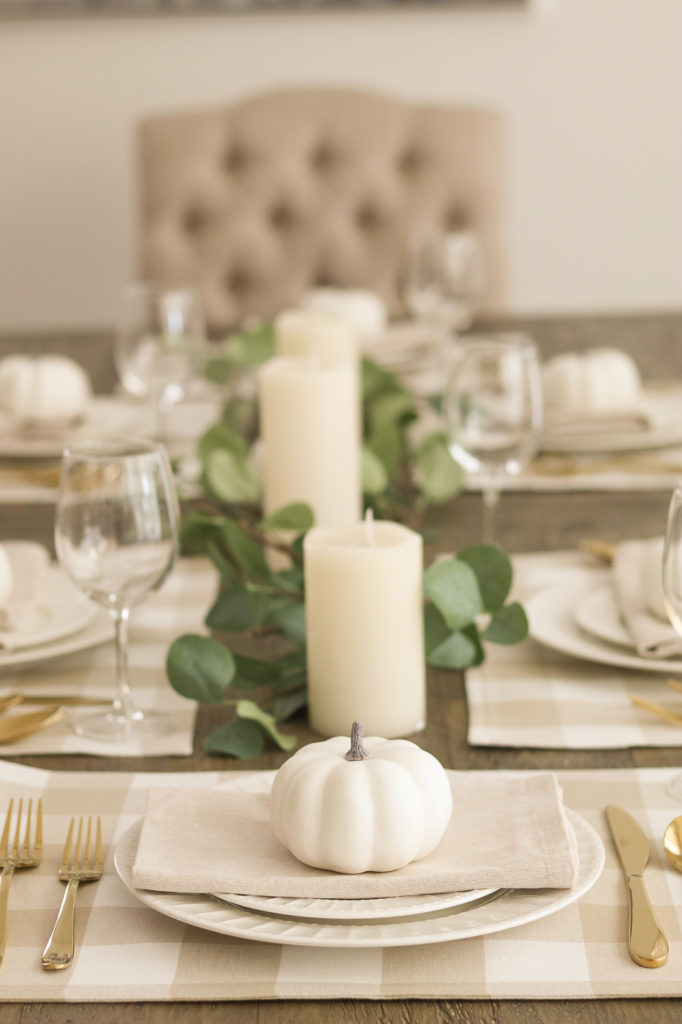 How To Create a Tablescape For Thanksgiving - Stylish Petite